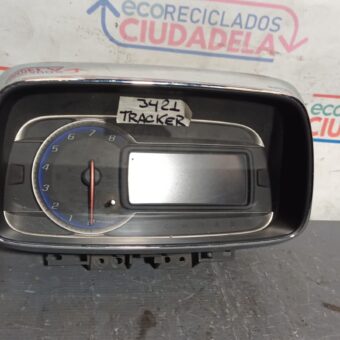 INSTRUMENTAL DE TABLERO CHEVROLET TRACKER 2017 (3713421)